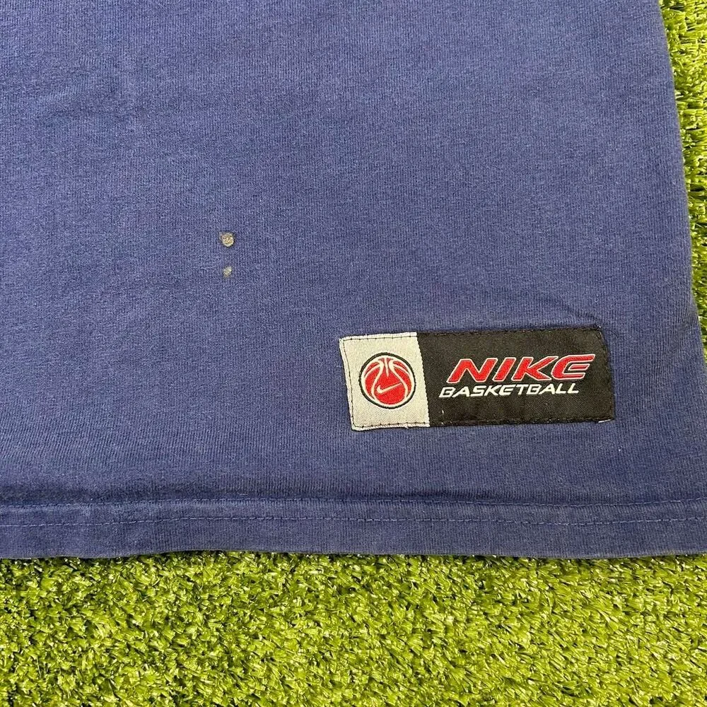 Nike Men's Blue and Navy Vest